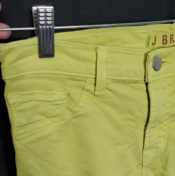J BRAND Bright Yellow Mid-Rise Skinny Jeans Size 27 Brt Chartr 8011K120 - Picture 4 of 11